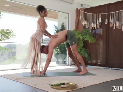 medusa yoga rides